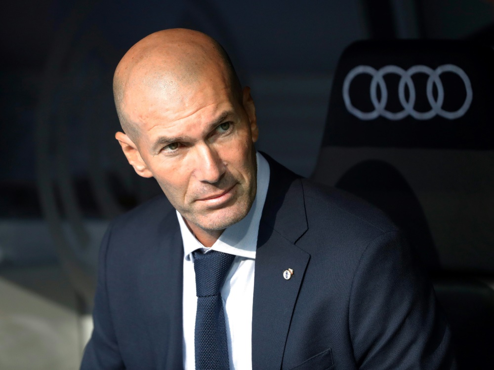 Zinedine Zidane könnte Pochettinos Nachfolger werden (Foto: FIRO/FIRO/SID)