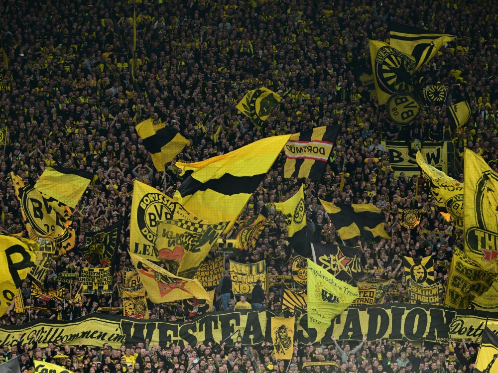 Dortmund könnte ein Teilausschluss seiner Fans drohen (Foto: AFP/SID/INA FASSBENDER)