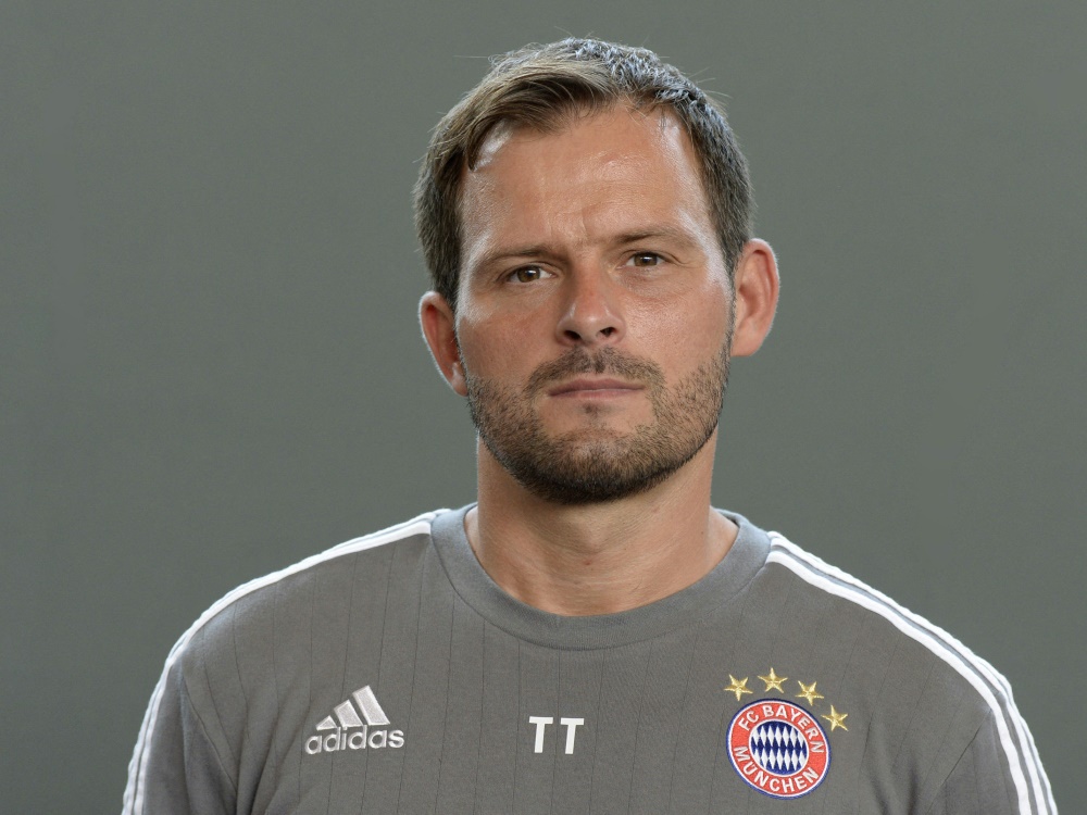 Toni Tapalovic nicht länger Torwarttrainer bei München (Foto: AFP/SID/CHRISTOF STACHE)