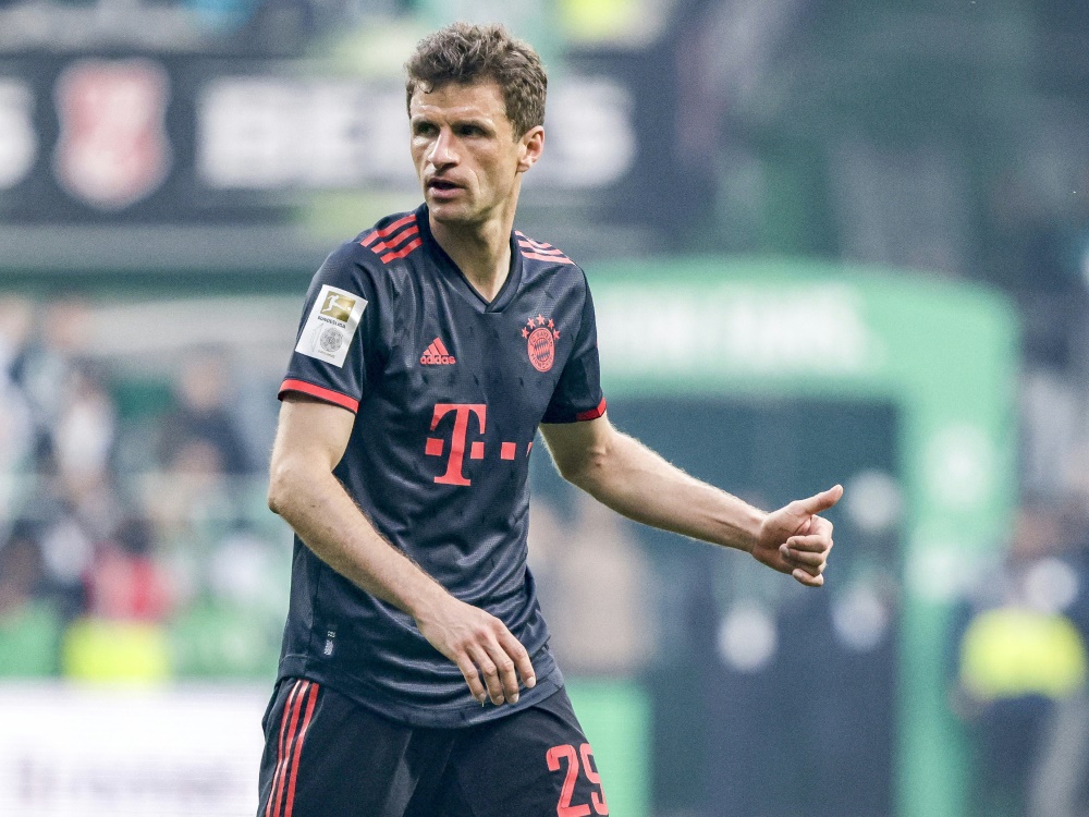 Abgang von Müller kommt für Kahn nicht in Frage (Foto: AFP/SID/AXEL HEIMKEN)