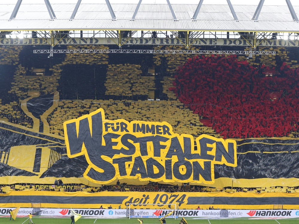 Heute heißt das Westfalenstadion Signal Iduna Park (Foto: FIRO/FIRO/SID)