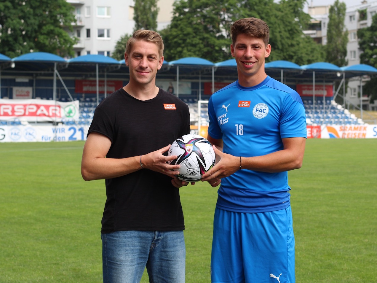 FAC-Manager-Sport Lukas Fischer und Manuel Holzmann. Foto: FAC