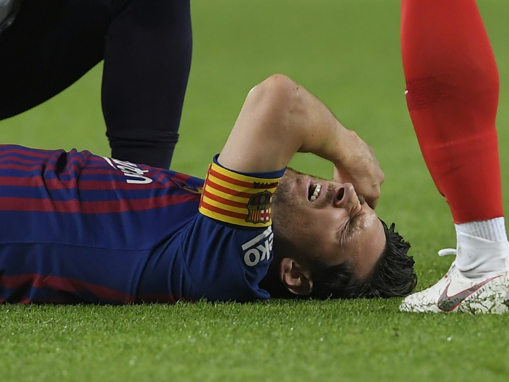 Barcelona übernimmt Spitze und bangt um verletzten Messi