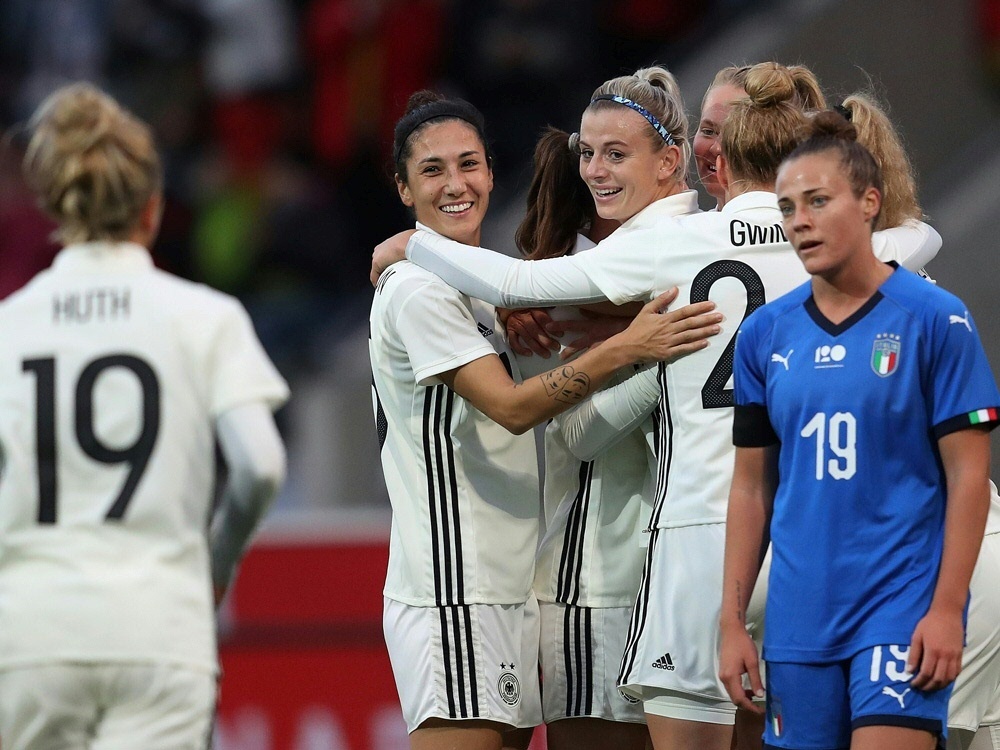 Die DFB-Damen schlagen Italien mit 5:2
