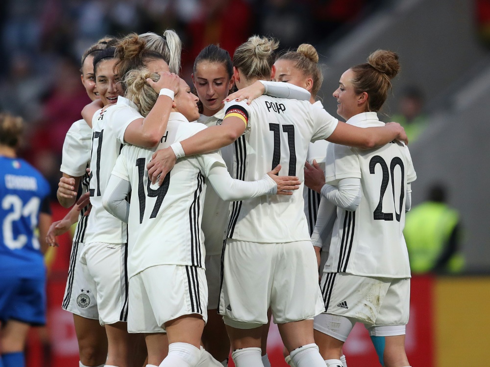 Kurz vor der WM: Die DFB-Frauen testen in Schweden