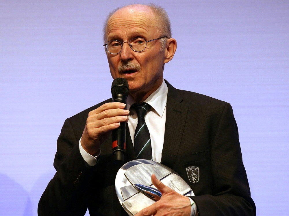 Willi Lemke äußert Kritik an FCB-Präsident Uli Hoeneß