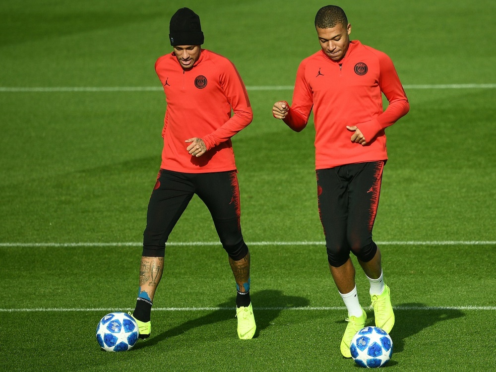 PSG: Neymar (l.) und Kylian MBappe wieder im Training