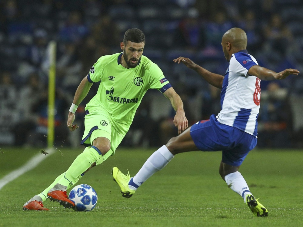 Schalke verliert gegen Porto und ist trotzdem weiter