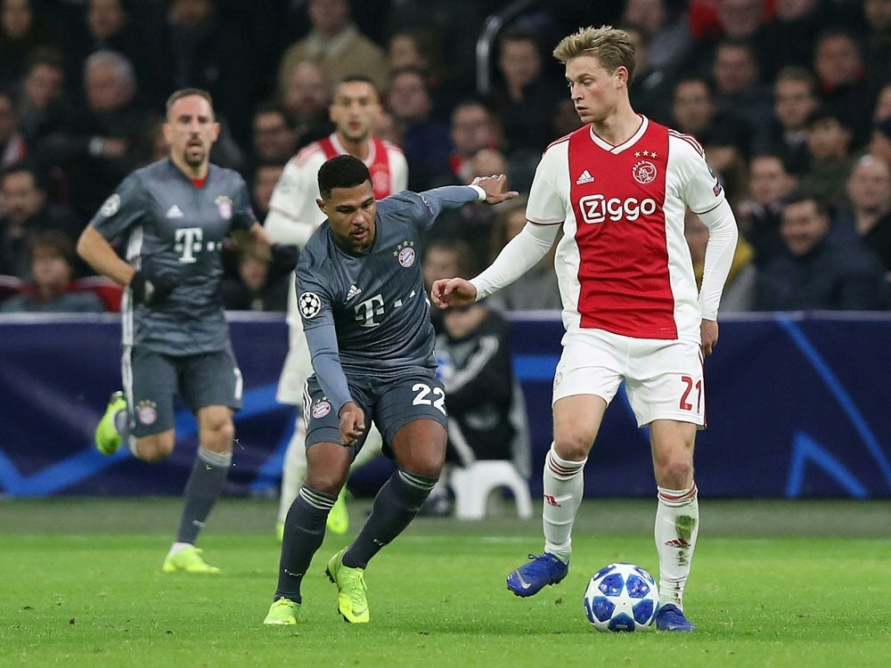 Bayern holt einen Punkt gegen Ajax Amsterdam