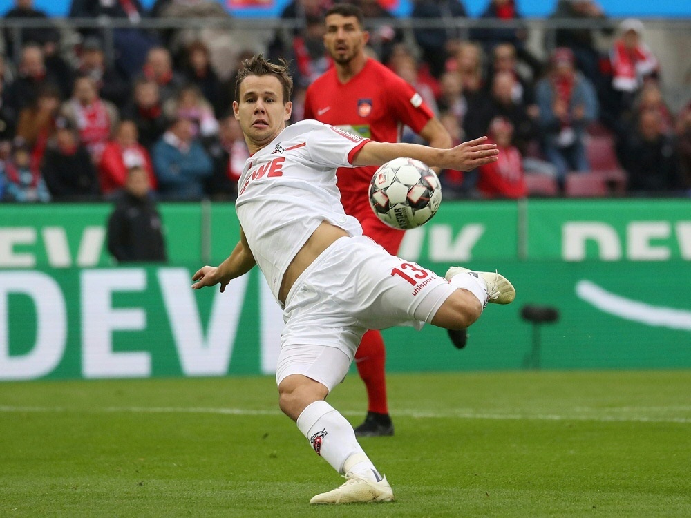 Louis Schaub vom 1. FC Köln erzielt das Tor des Monats