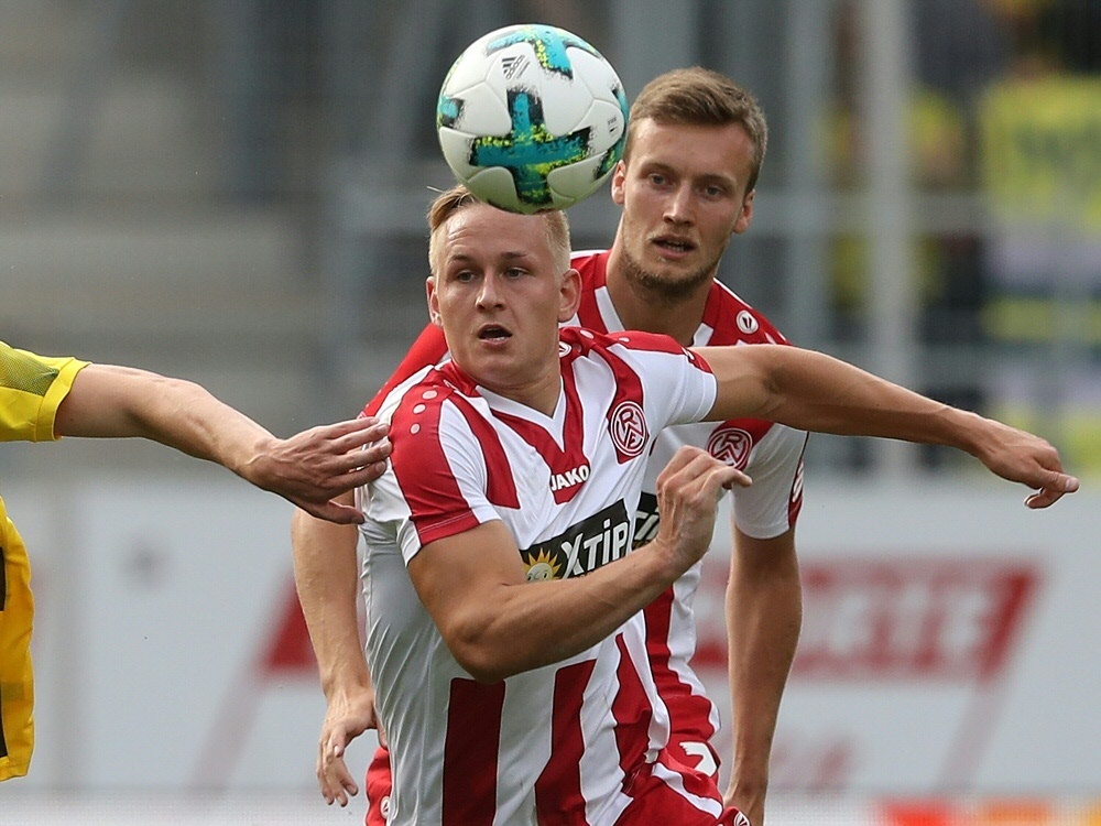 Kai Pröger (M.) wechselt zum Zweitligisten SC Paderborn