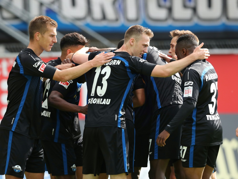 Der SC Paderborn feiert den Aufstieg in die Bundesliga