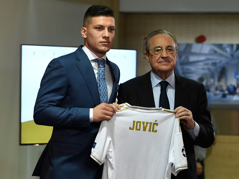 Jovic wurde offiziell bei Real Madrid vorgestellt