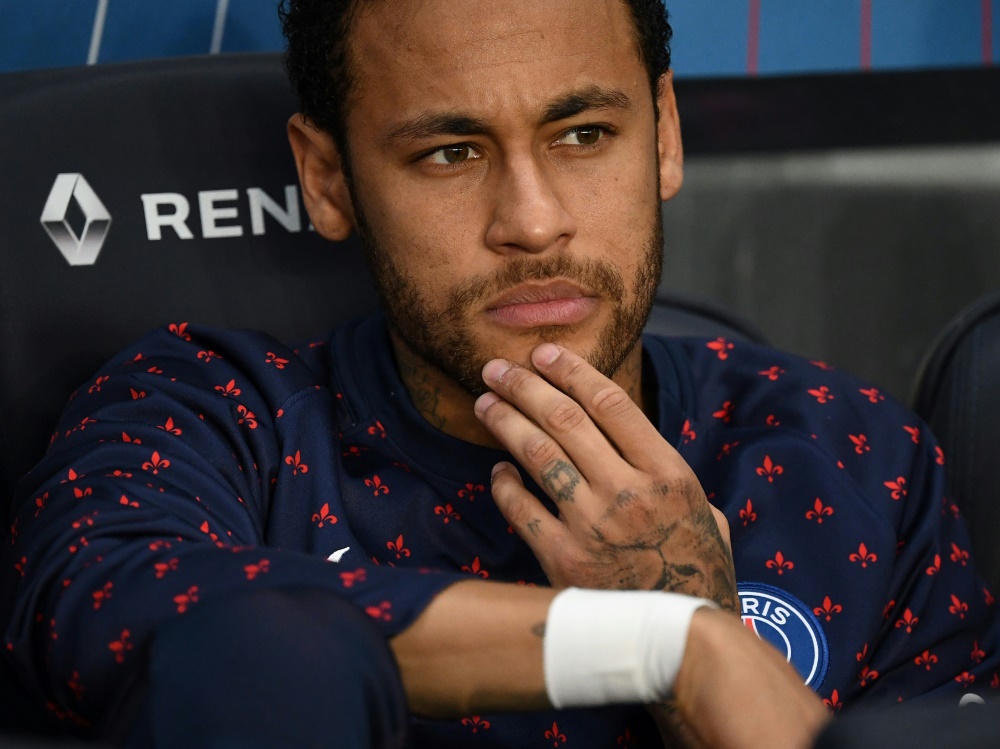 Neymar wurde von Najila Trindade angezeigt
