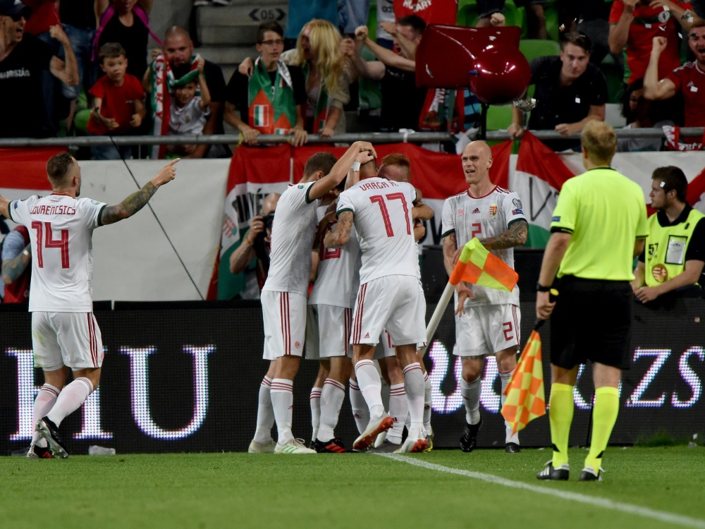 Ungarn feiert Sieg gegen Wales in der EM-Qualifikation