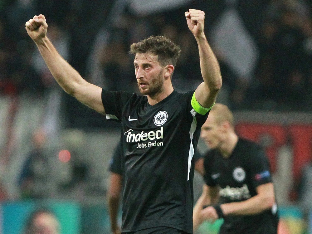 David Abraham bleibt Kapitän von Eintracht Frankfurt
