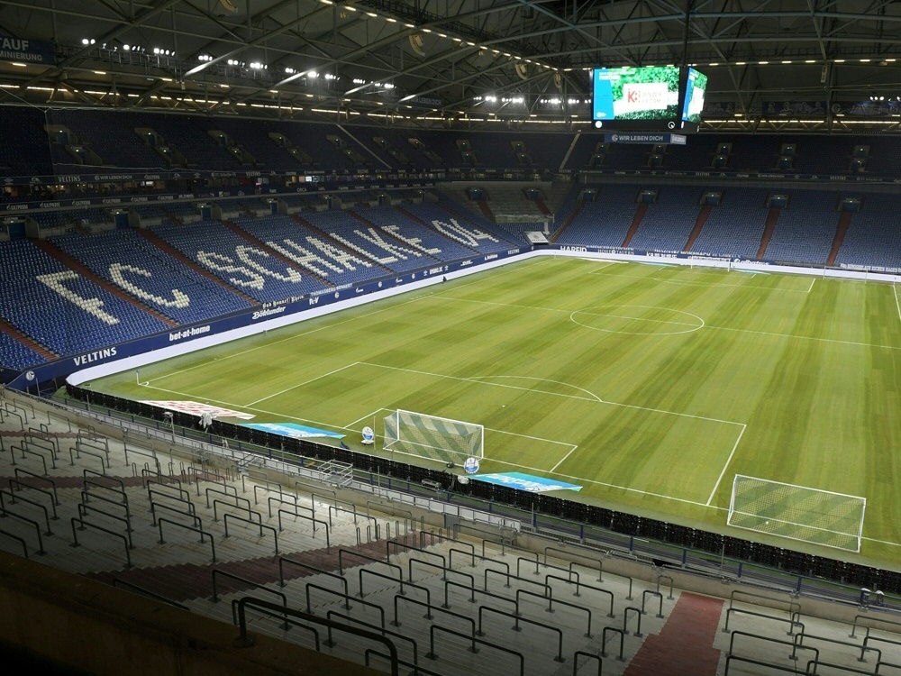 Schalke-Stadion steht ab sofort am Rudi-Assauer-Platz 1