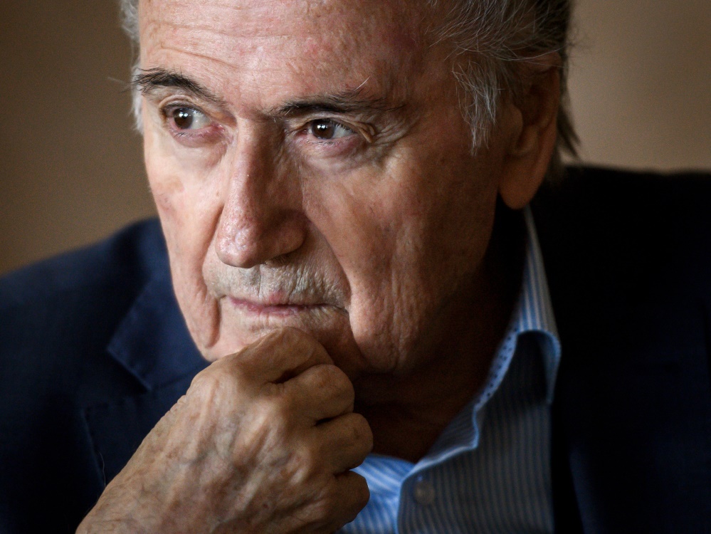 Blatter ist bereit über die WM-Vergabe auszusagen