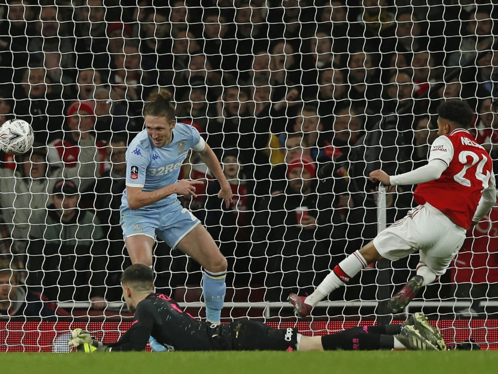 Reiss Nelson schießt Arsenal in die nächste Runde des FA-Cup