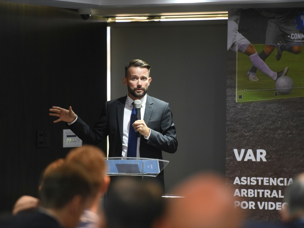 Hält den VAR für nötig: IFAB-Geschäftsführer Lukas Brud