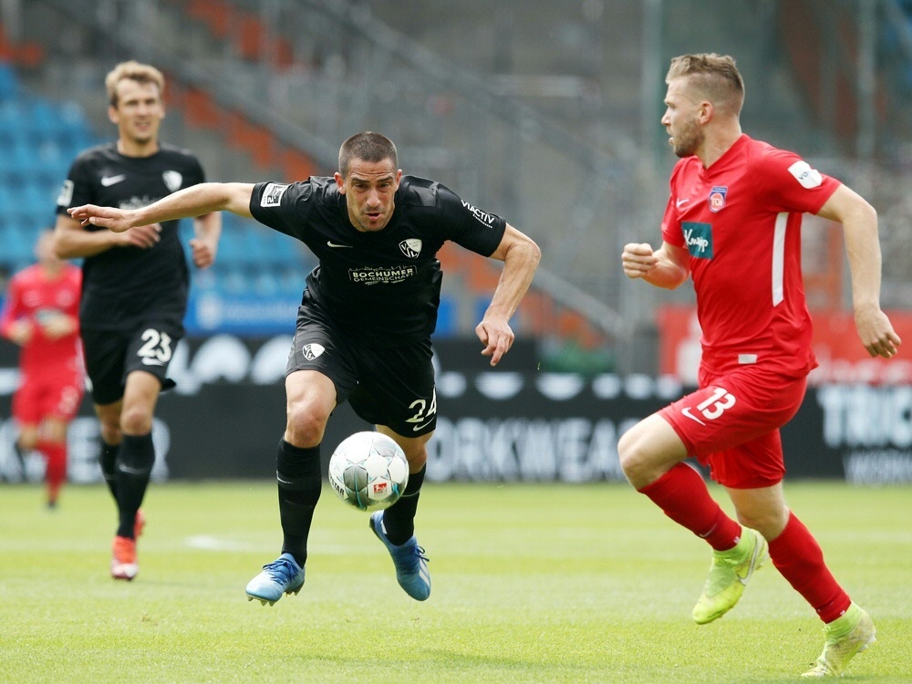 Heidenheim wechselt gegen den VfL Bochum fünfmal