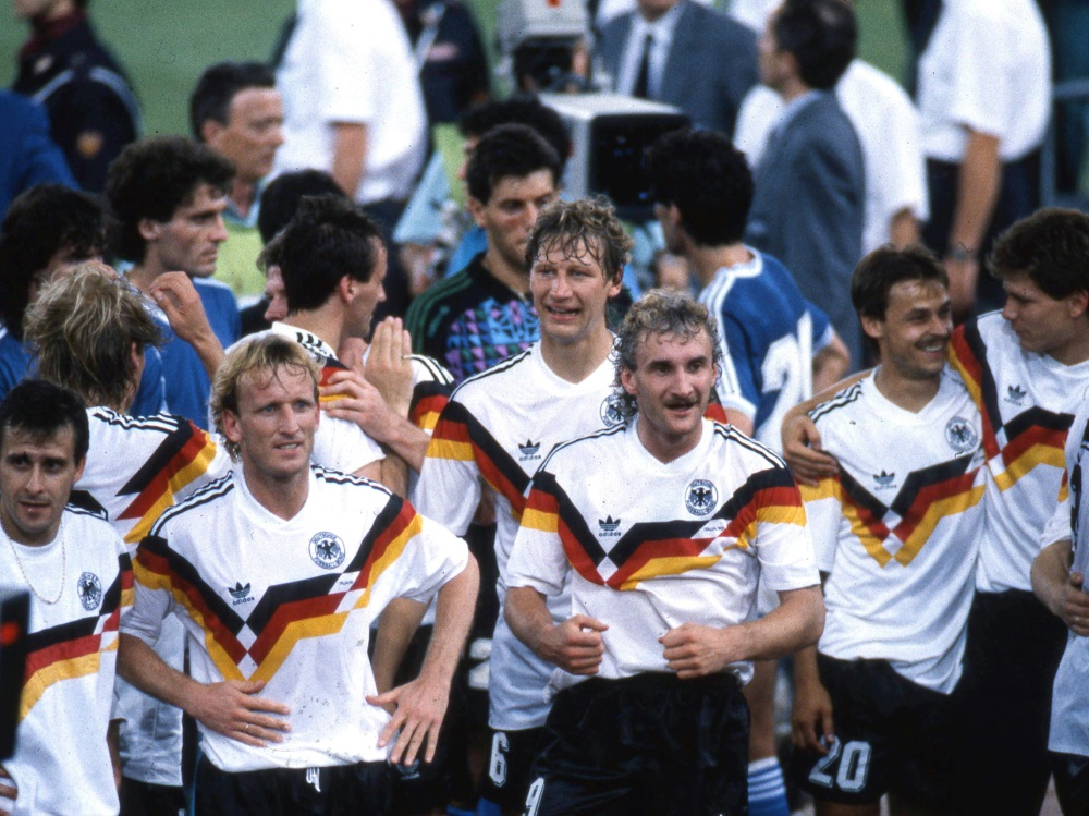 Deutschland gewinnt 1990 in Rom den dritten WM-Titel