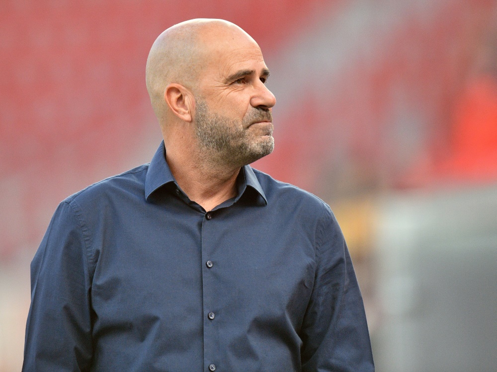Leverkusens Trainer Bosz glaubt an den Halbfinaleinzug