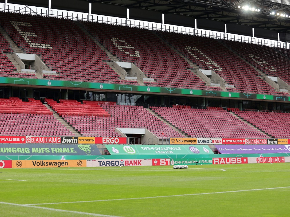 Das DFB-Team will in Köln vor 9000 Fans spielen
