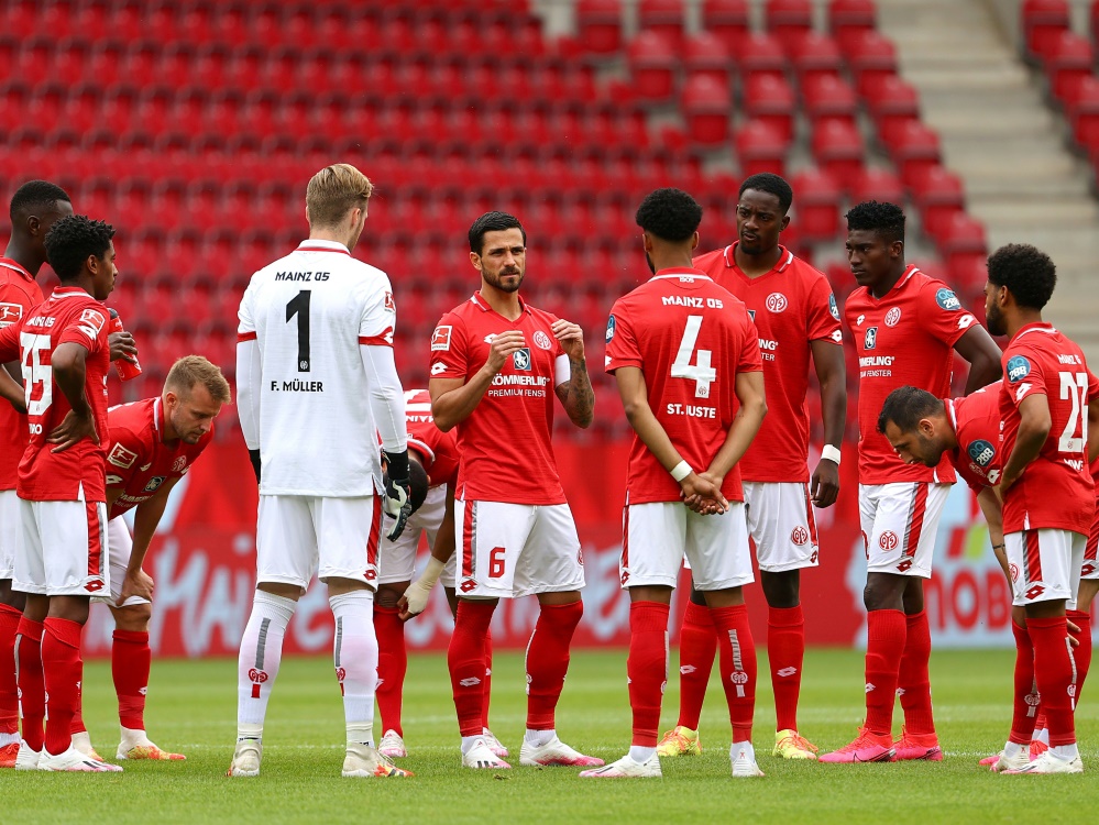 Die Mainzer Spieler solidarisierten sich unter der Woche