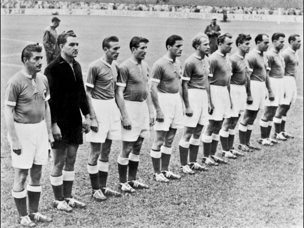 Kapitän Fritz Walter und die Nationalmannschaft 1954