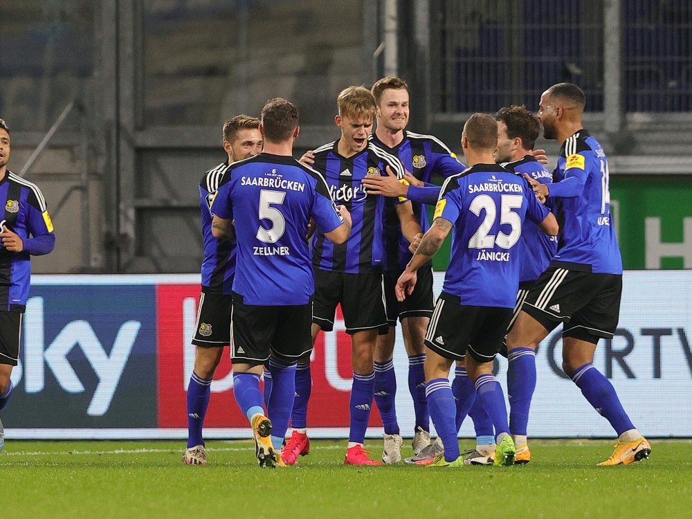 Der 1. FC Saarbrücken bezwingt Dynamo Dresden 2:1