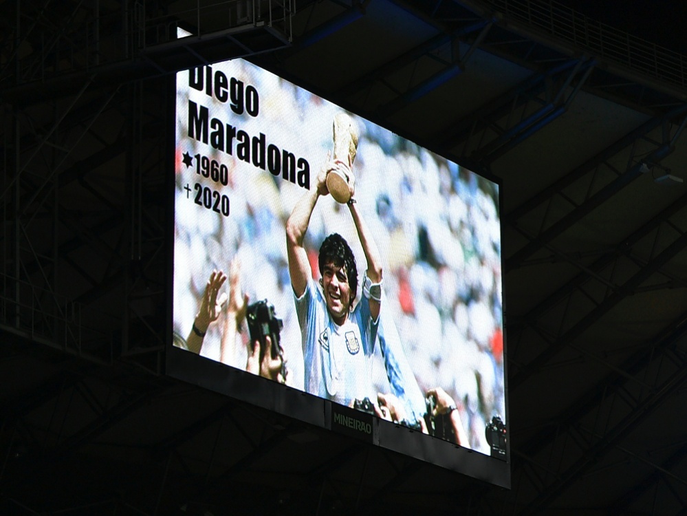 Die Fußball-Welt weint um Diego Maradona