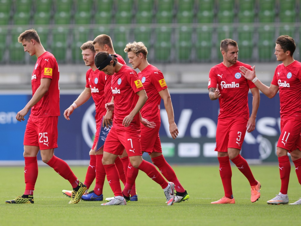 Kiel sichert sich drei Punkte gegen Regensburg
