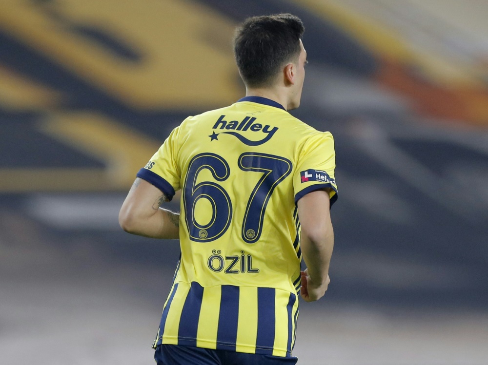 Özil siegt mit Fenerbahce 1:0 gegen Trabzonspor