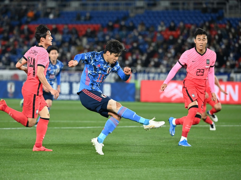 Japan bezwingt Südkorea 3:0