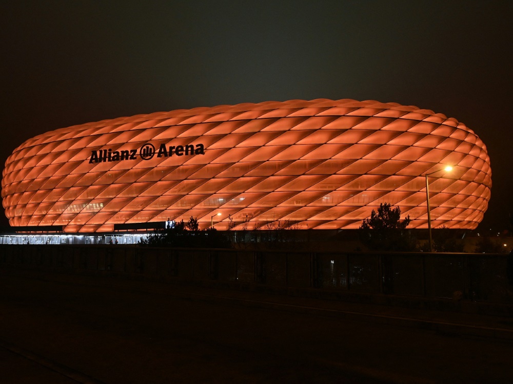 Spielort München: UEFA fasst keinen Beschluss