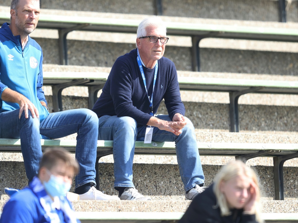 Klaus Fischer verurteilt Fan-Angriffe auf Schalke-Spieler