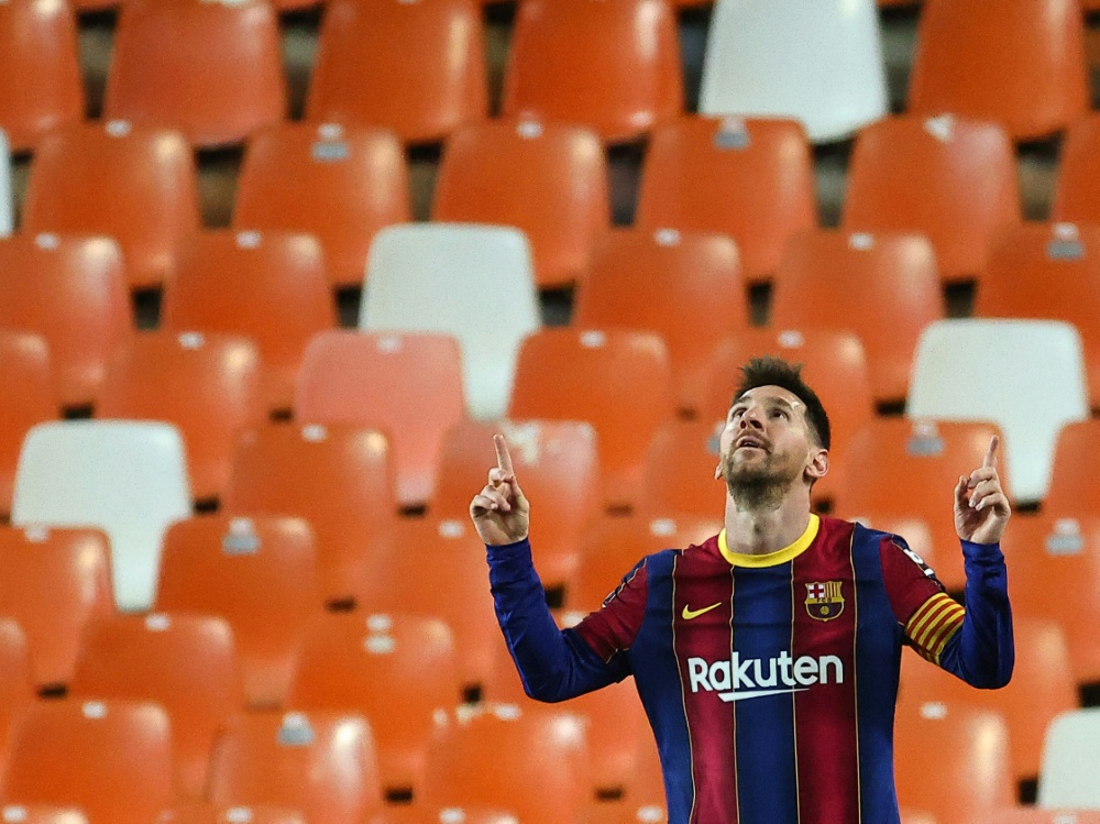 Einsam gejubelt,doppelt getroffen: Messi glänzt erneut