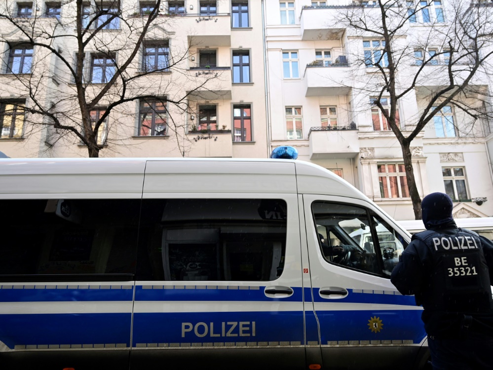 Die Münchner Polizei feiert den Titel auf Twitter