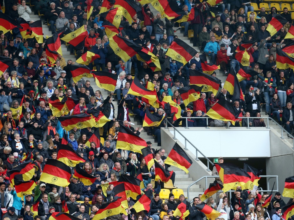 Fans wollen bei der EM in München ins Stadion