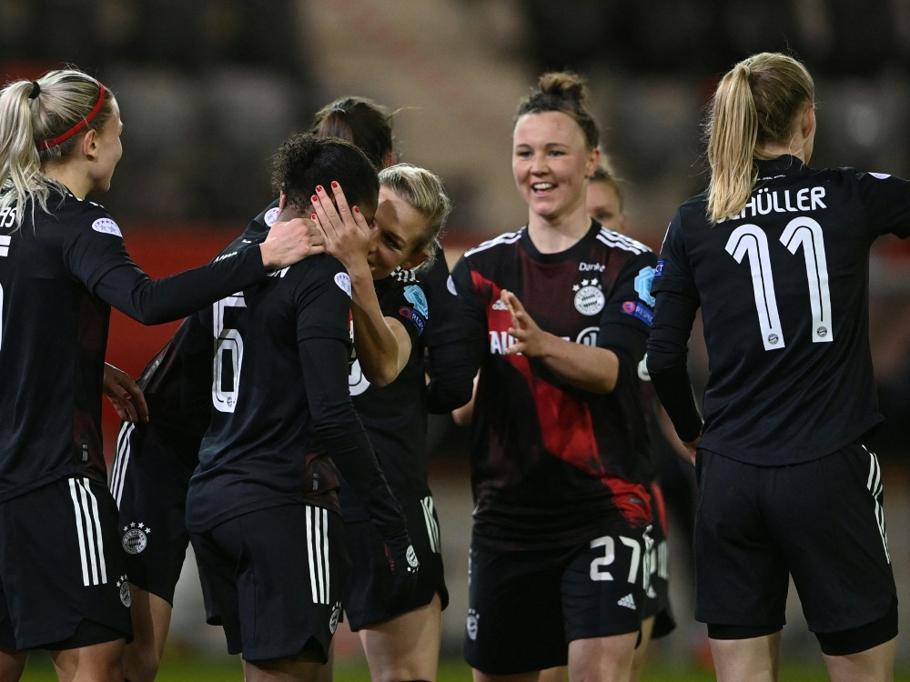 Bayern-Frauen feiern die Meisterschaft