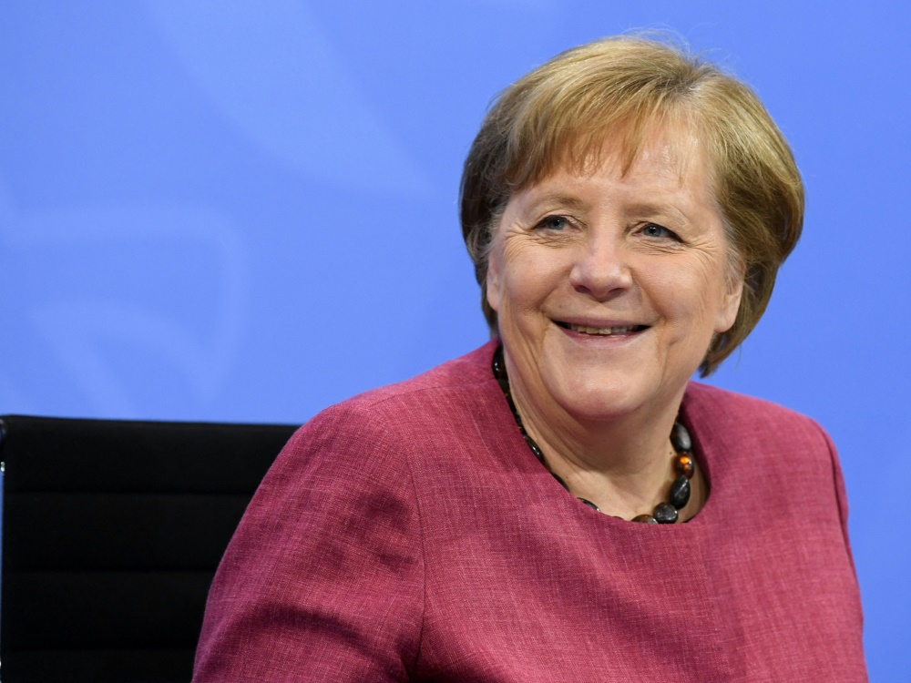 Angela Merkel hat das DFB-Team auf die EM eingestimmt