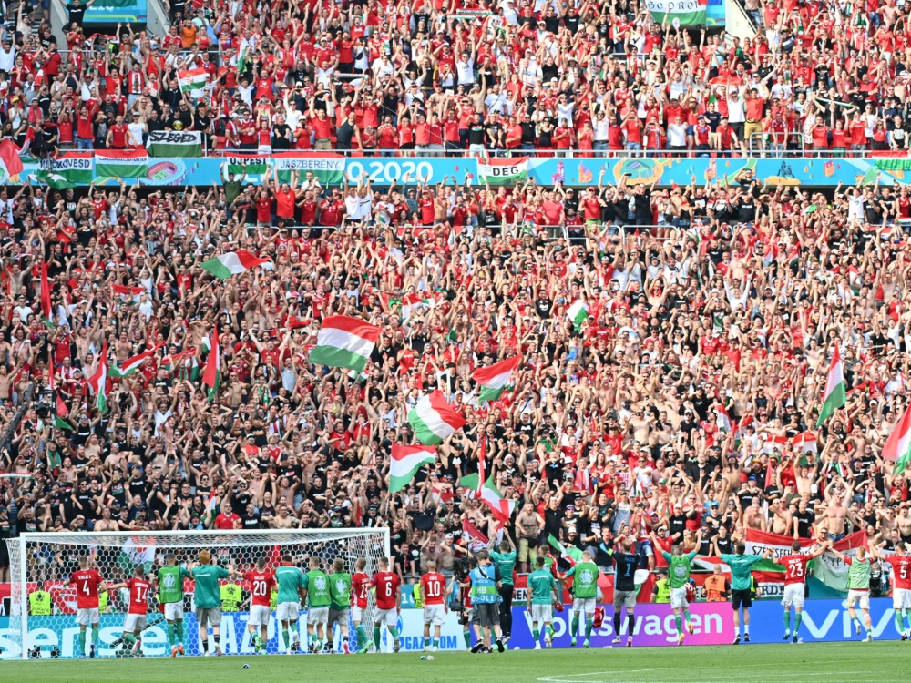 Die UEFA ermittelt über Diskriminierungen in Budapest