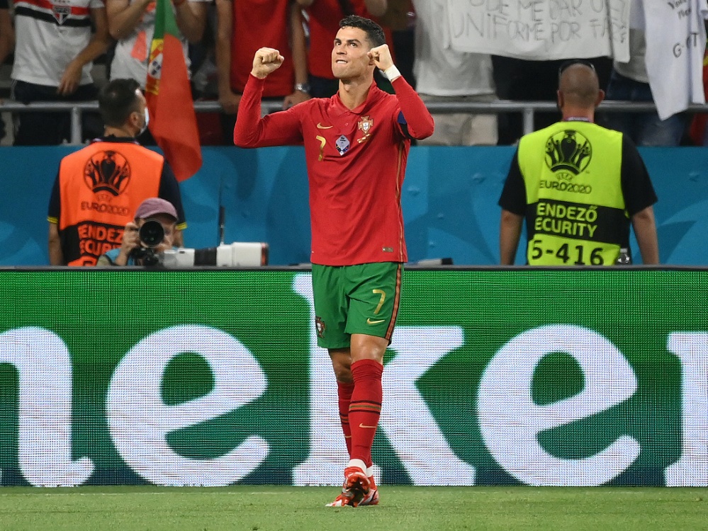 Der frühere Bundesliga-Profi Ali Daei hat Portugals Fußball-Superstar Cristiano Ronaldo (36) zur Egalisierung seines eigenen Tor-Weltrekords gratuliert. (Foto: SID)