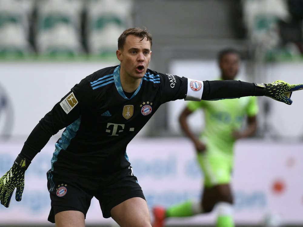 Manuel Neuer darf seine Kapitänsbinde weiterhin tragen (Foto: SID)