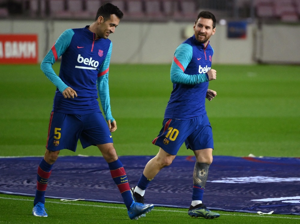 Busquets und Messi spielten jahrelang zusammen für Barca (Foto: SID)