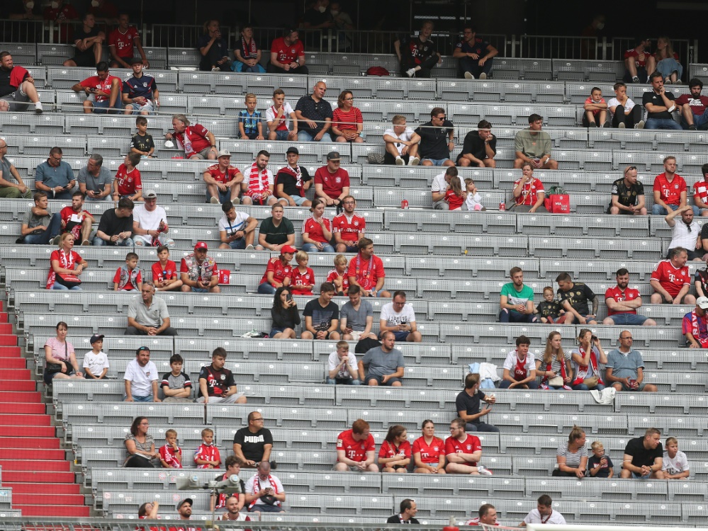 Demnächst dürfen wieder mehr Fans in die Allianz Arena (Foto: SID)