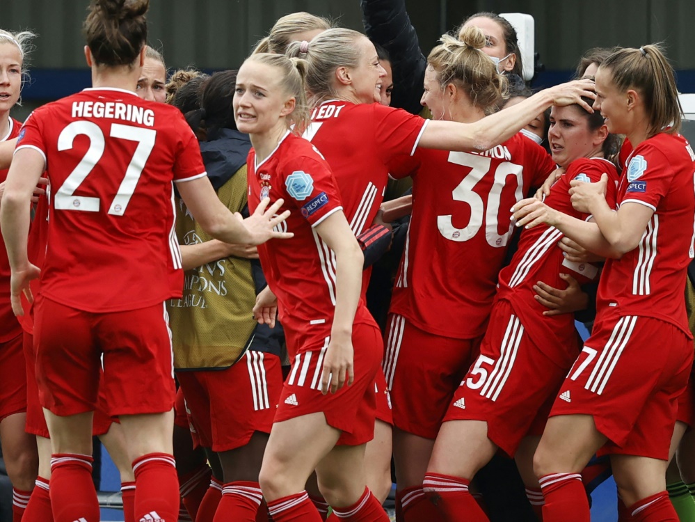 Die Bayern-Frauen gewinen souverän gegen den SC Freiburg (Foto: SID)
