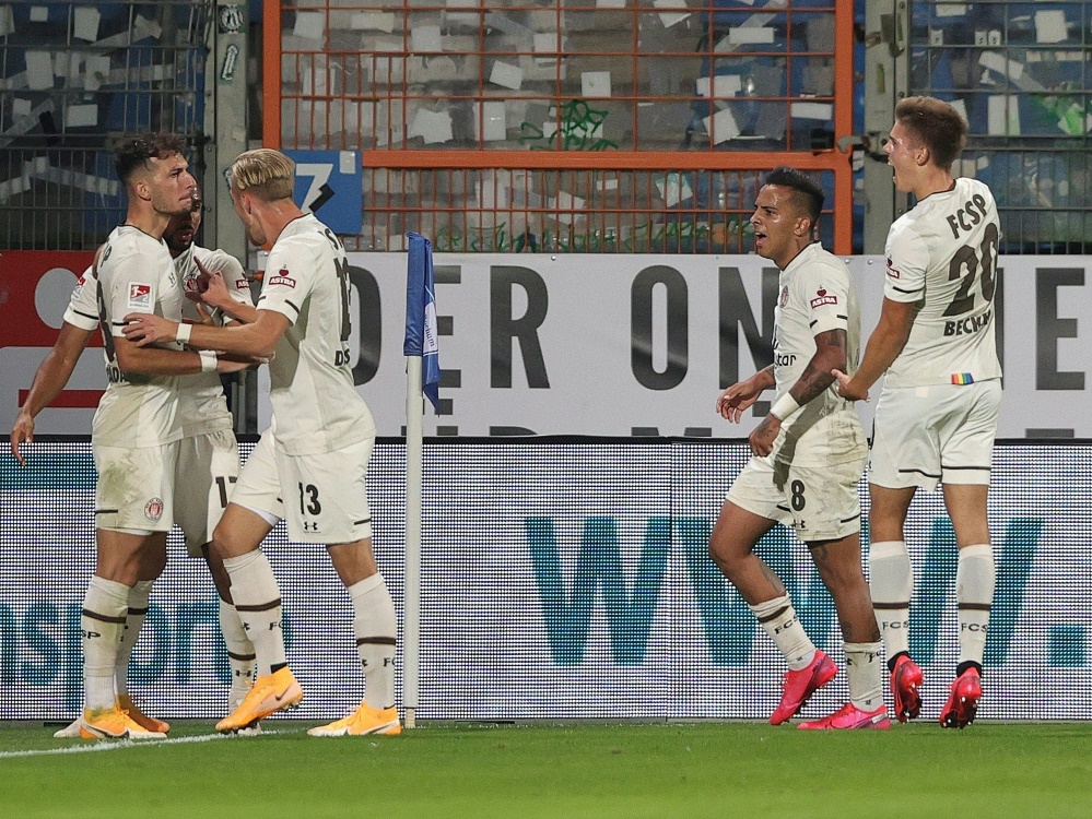 Der FC St. Pauli dreht das Spiel gegen Heidenheim (Foto: SID)