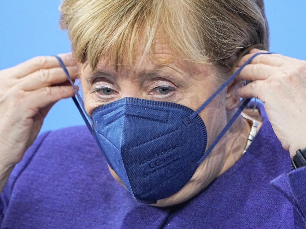 Merkel ist noch unsicher, ob 2G für Profisport gilt (Foto: SID)